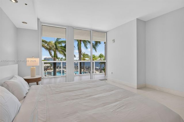 400 Alton Road 706, Miami Beach, FL 33139