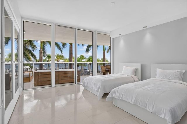 400 Alton Road 706, Miami Beach, FL 33139