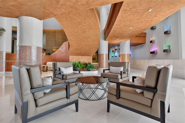 400 Alton Road 706, Miami Beach, FL 33139