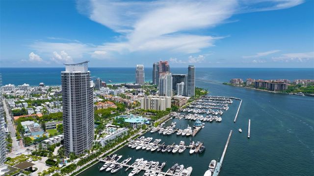 400 Alton Road 706, Miami Beach, FL 33139