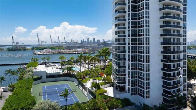 400 Alton Road 706, Miami Beach, FL 33139