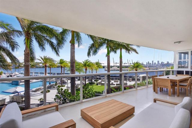 400 Alton Road 706, Miami Beach, FL 33139