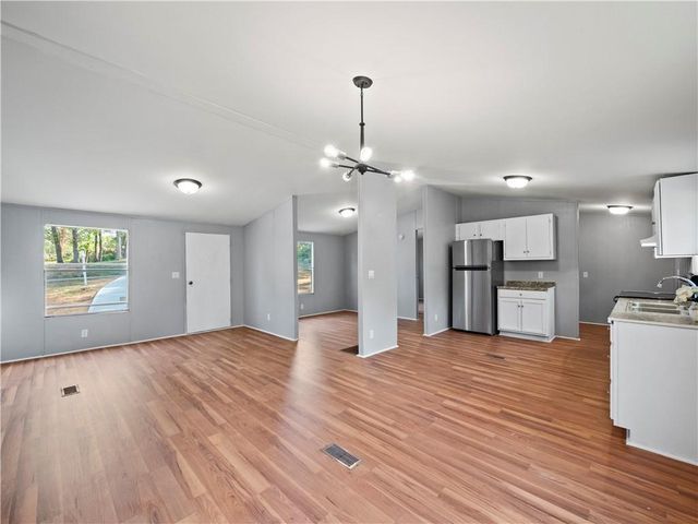 4917 Gilstrap Circle, Gainesville, GA 30506