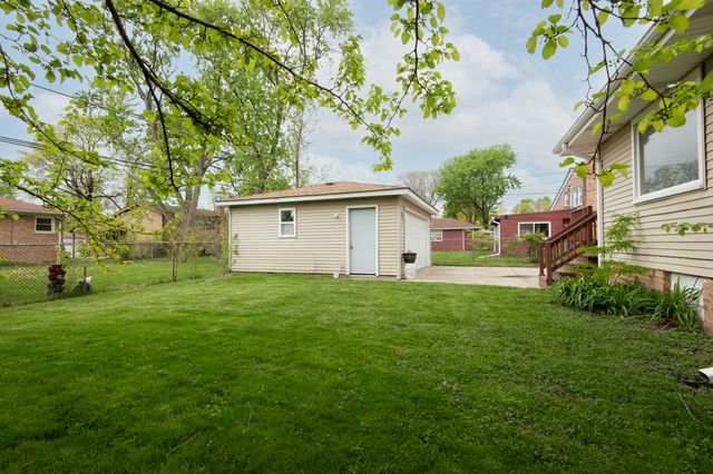 15330 Ingleside Avenue, South Holland, IL 60473