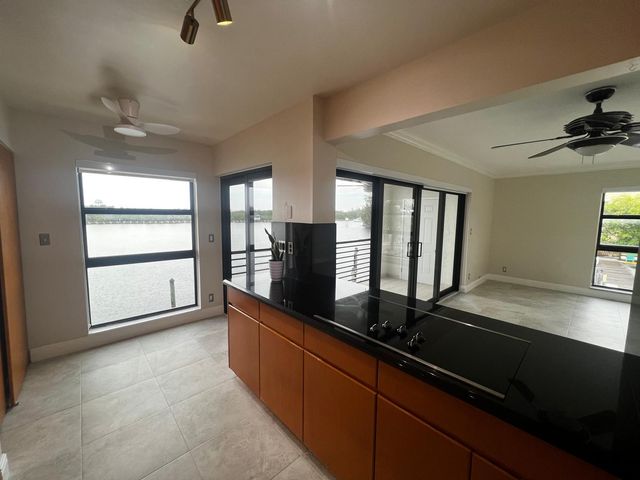 3200 N OCEAN Drive 206, Hollywood, FL 33019