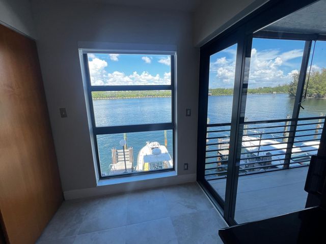 3200 N OCEAN Drive 206, Hollywood, FL 33019