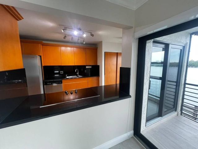 3200 N OCEAN Drive 206, Hollywood, FL 33019
