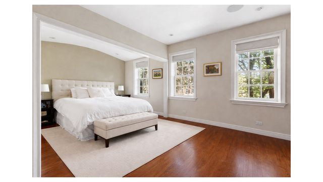 13 COMMERCE Street, New York City, NY 10014