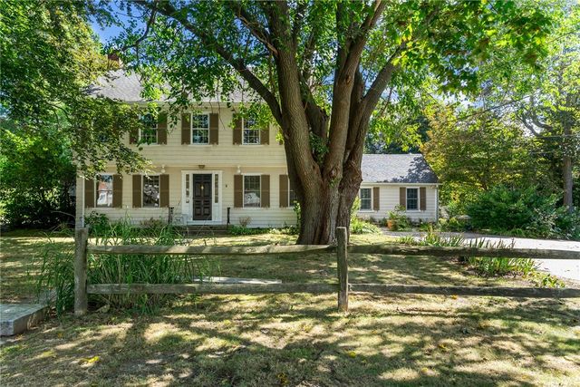 1220 Hope Street, Bristol, RI 02809