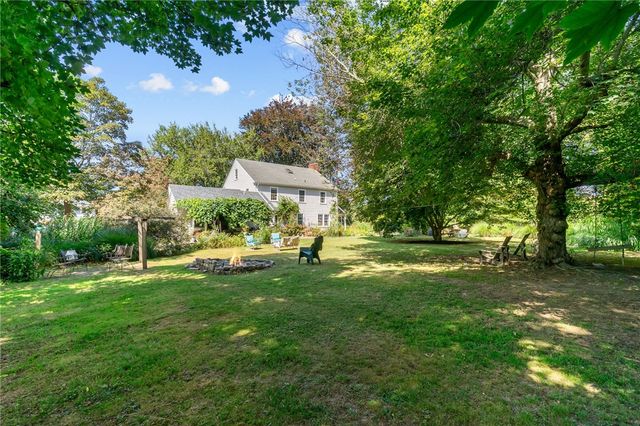 1220 Hope Street, Bristol, RI 02809