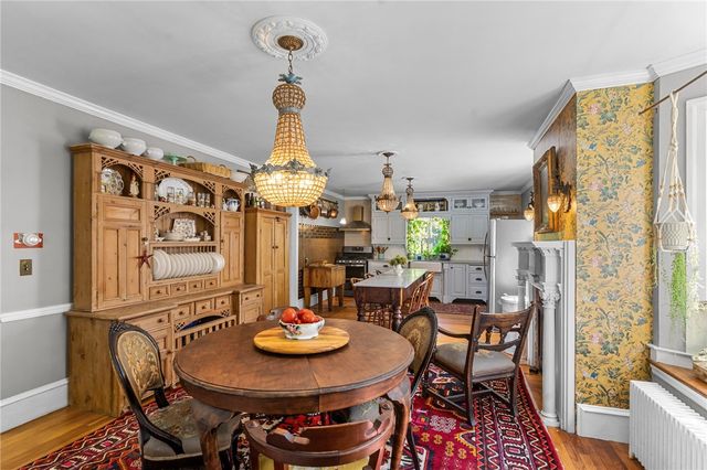 1220 Hope Street, Bristol, RI 02809