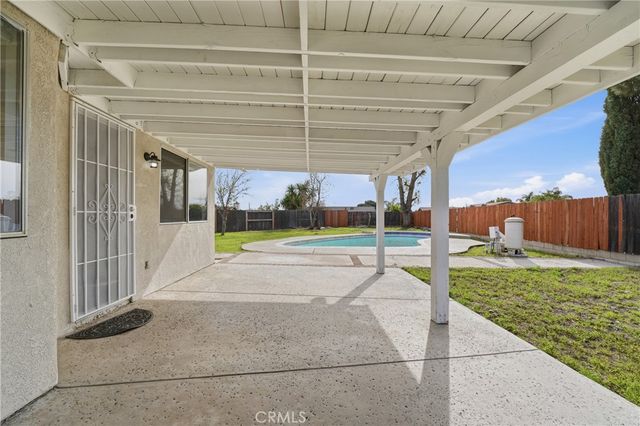 9150 Senna Court, Fontana, CA 92335