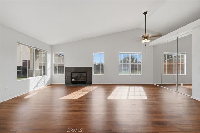 9150 Senna Court, Fontana, CA 92335