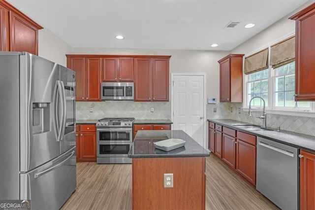 2965 Chadbourne Trail, Alpharetta, GA 30004