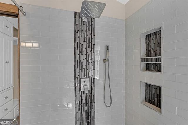 2965 Chadbourne Trail, Alpharetta, GA 30004