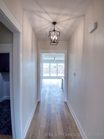 1197 Wild Indigo Circle, Calera, OK 74730