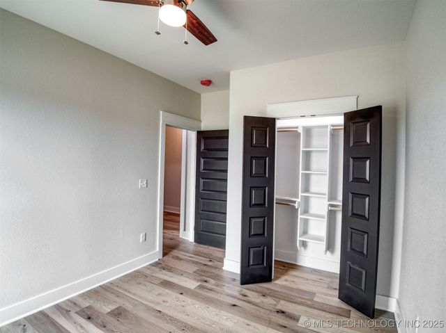 1197 Wild Indigo Circle, Calera, OK 74730