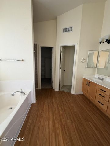 7464 E ODESSA Circle, Mesa, AZ 85207