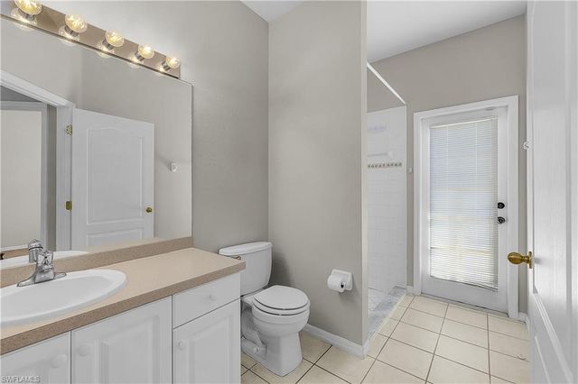 2137 SW 11th CT, Cape Coral, FL 33991