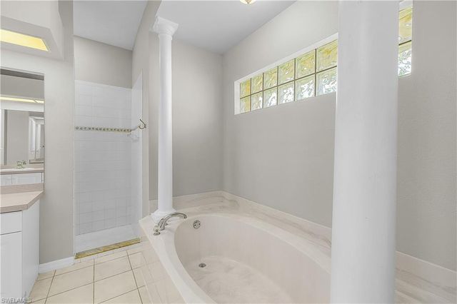 2137 SW 11th CT, Cape Coral, FL 33991