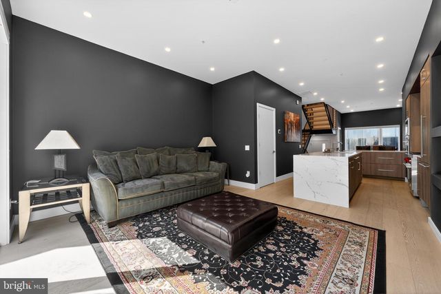 115 N 23RD ST, Philadelphia, PA 19103