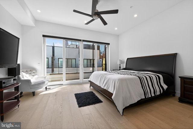 115 N 23RD ST, Philadelphia, PA 19103