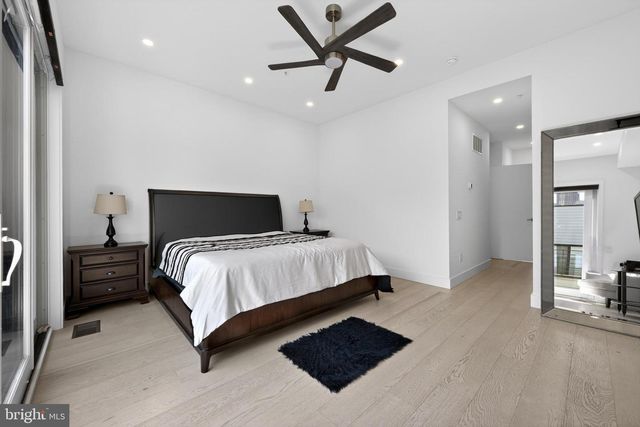 115 N 23RD ST, Philadelphia, PA 19103