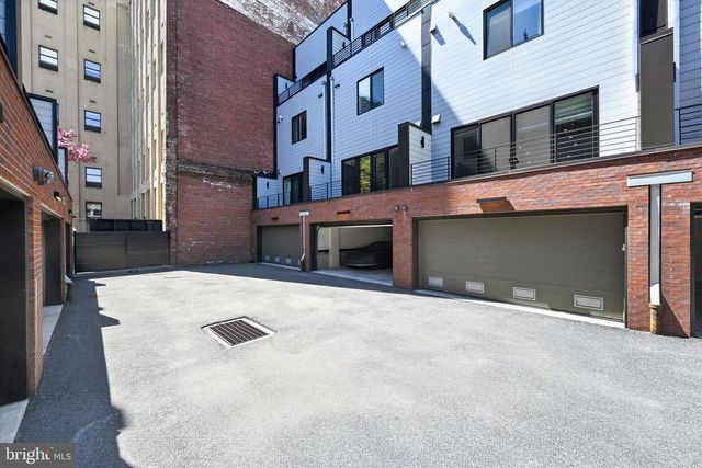 115 N 23RD ST, Philadelphia, PA 19103