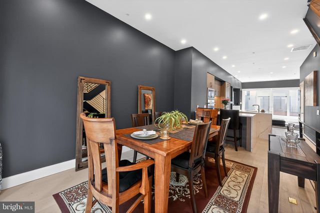 115 N 23RD ST, Philadelphia, PA 19103