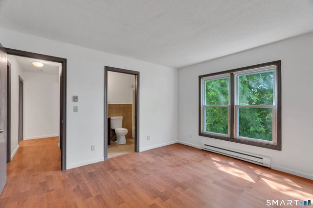 245 Colonial Avenue 16A, Waterbury, CT 06704