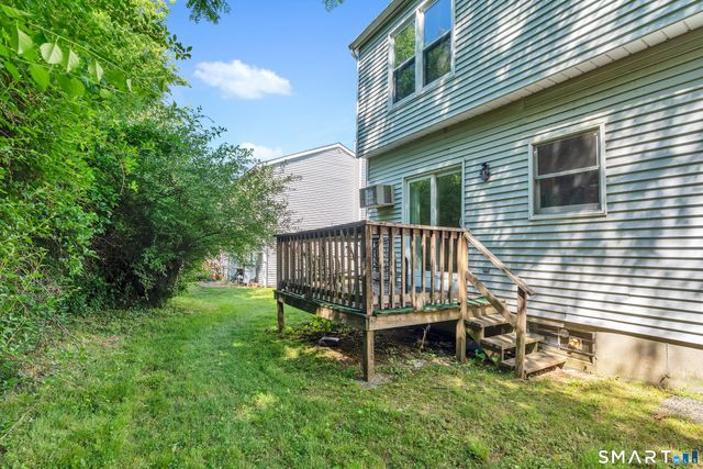 245 Colonial Avenue 16A, Waterbury, CT 06704