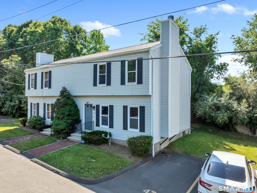 245 Colonial Avenue 16A, Waterbury, CT 06704