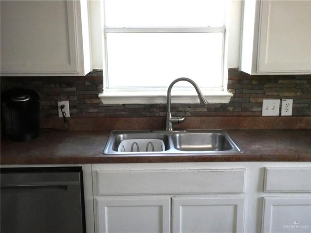 14151 Mabry Street, La Feria, TX 78559