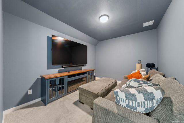 5718 HURON DR, New Braunfels, TX 78130