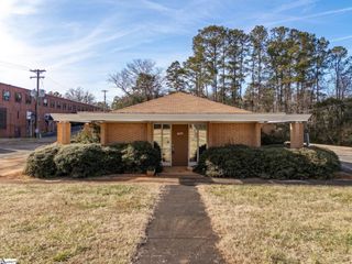 314 Owings Street, Laurens, SC 29360
