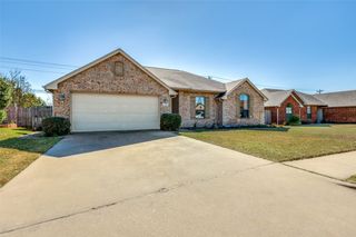 518 Valarie Lane, Midlothian, TX 76065