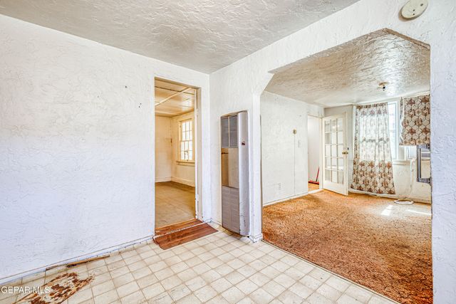 124 TOLEDO Place, El Paso, TX 79905