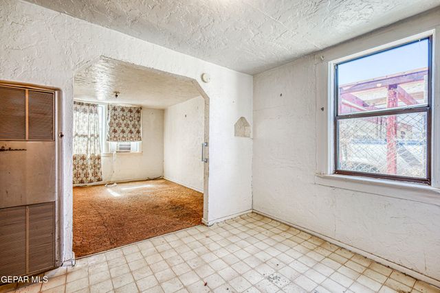 124 TOLEDO Place, El Paso, TX 79905