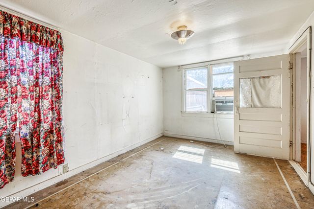 124 TOLEDO Place, El Paso, TX 79905