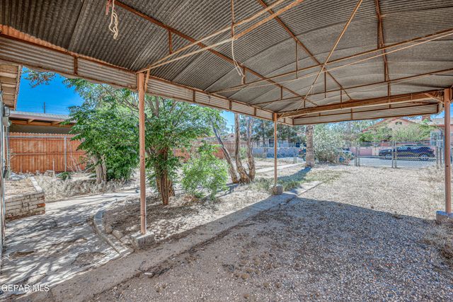 124 TOLEDO Place, El Paso, TX 79905