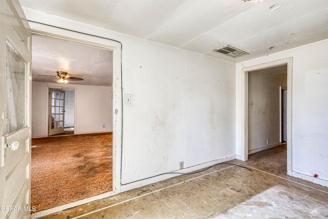 124 TOLEDO Place, El Paso, TX 79905