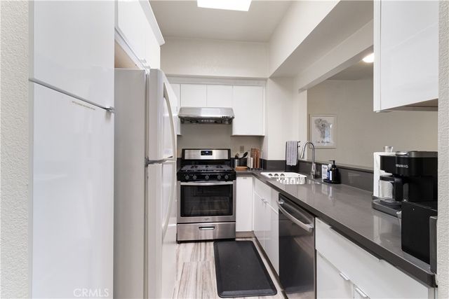 801 S 2nd Street 4, Alhambra, CA 91801