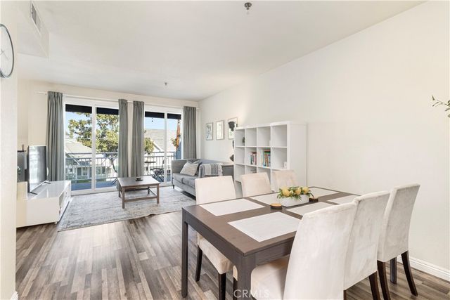 801 S 2nd Street 4, Alhambra, CA 91801