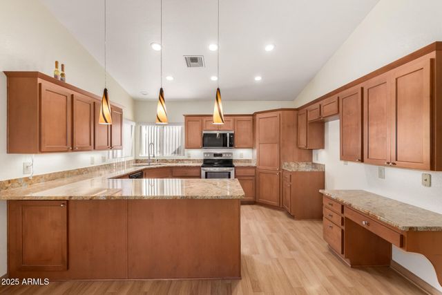 26609 S CLOVERLAND Drive, Sun Lakes, AZ 85248