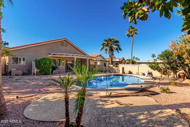 26609 S CLOVERLAND Drive, Sun Lakes, AZ 85248