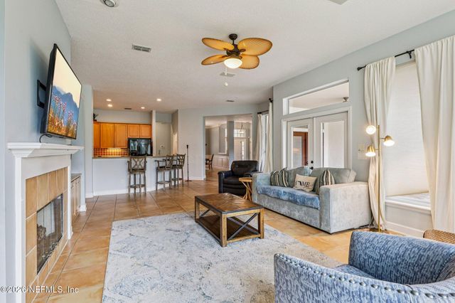 317 E MILL CHASE Court, Ponte Vedra Beach, FL 32082