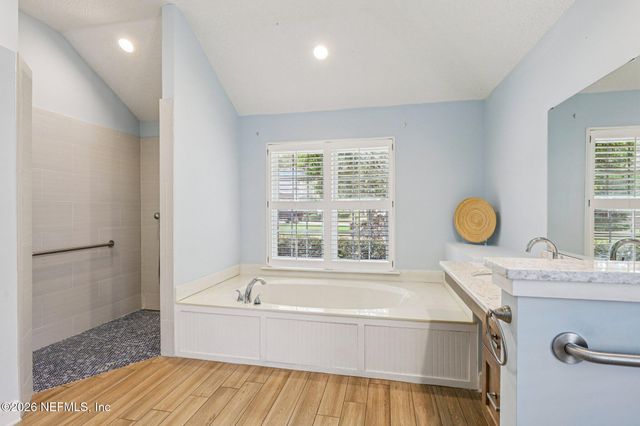 317 E MILL CHASE Court, Ponte Vedra Beach, FL 32082