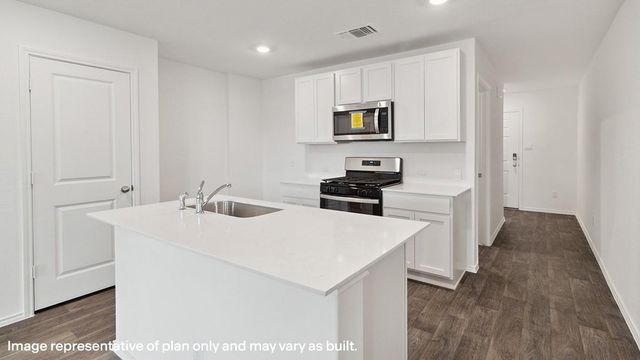 6231 Scarlet Halo Lane, Houston, TX 77048