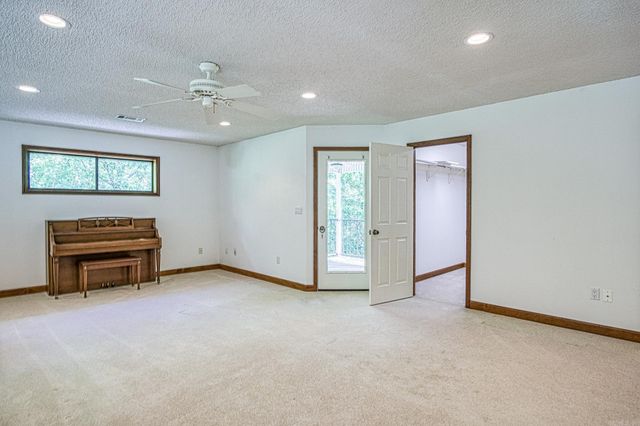 16 Zutano Lane, Hot Springs Village, AR 71909