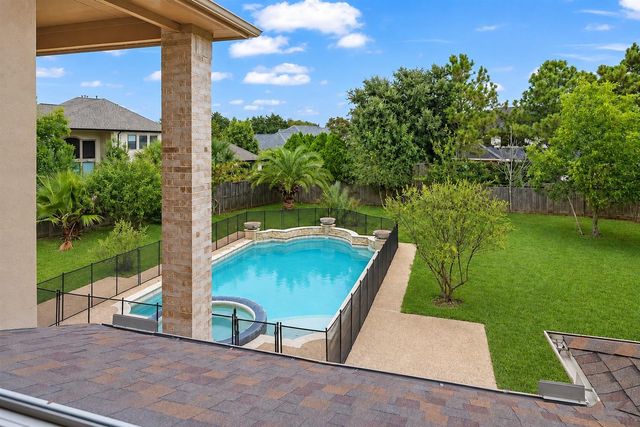 8807 Black Cherry Crossing Crossing, Katy, TX 77494